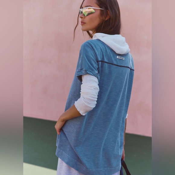 Free People Movement ~ Nomadic Tee ~ NWT 
Medium ~ Blue Indigo - Picture 3 of 7